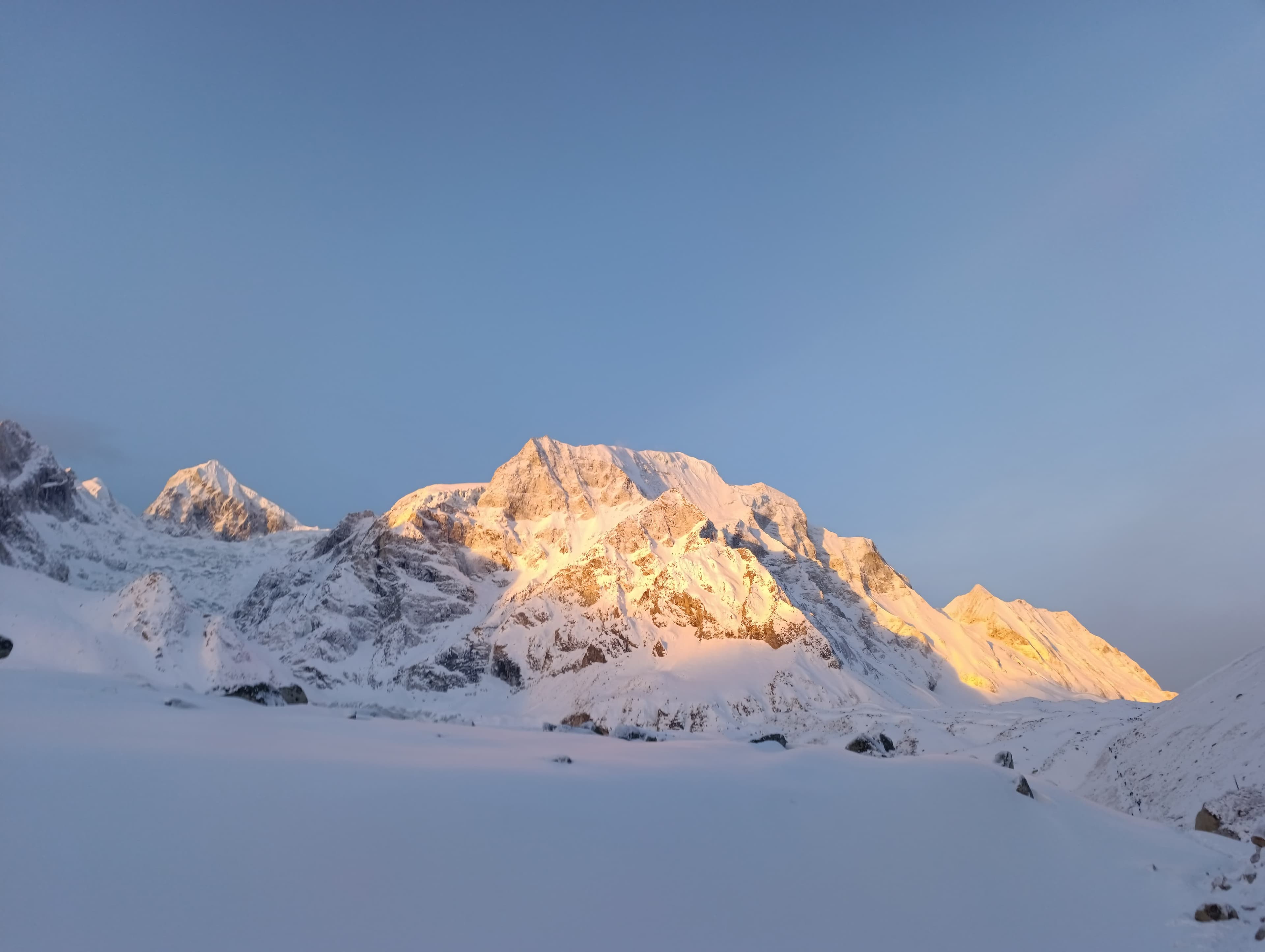 Manaslu Annapurna Trek (21 days) trail view in Manaslu