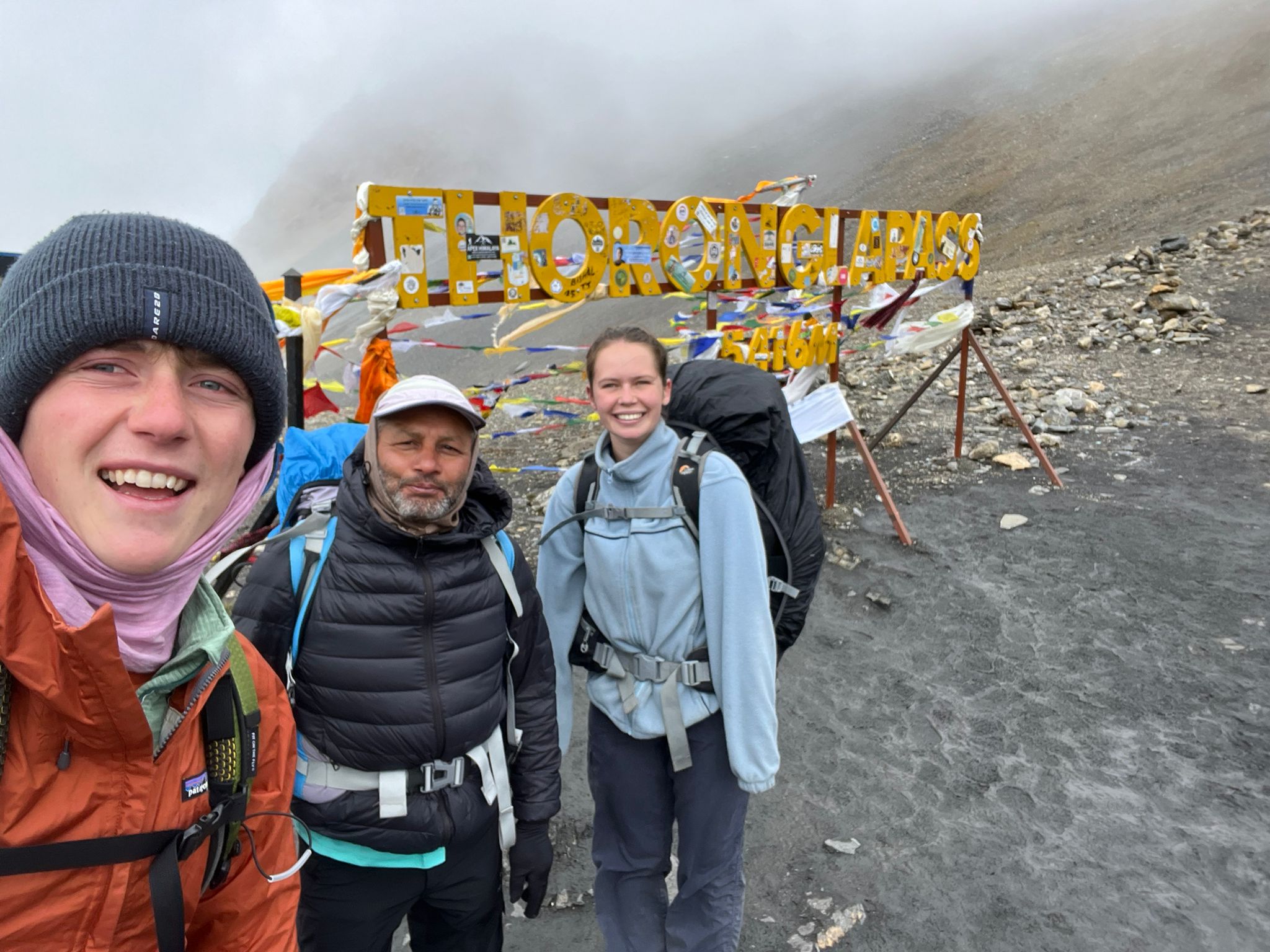 Annapurna Circuit & Tilicho Lake Trek trek photo 3