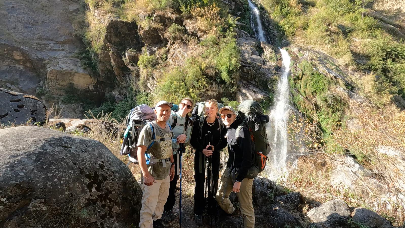 Annapurna Circuit & Tilicho Lake Trek trek photo 6