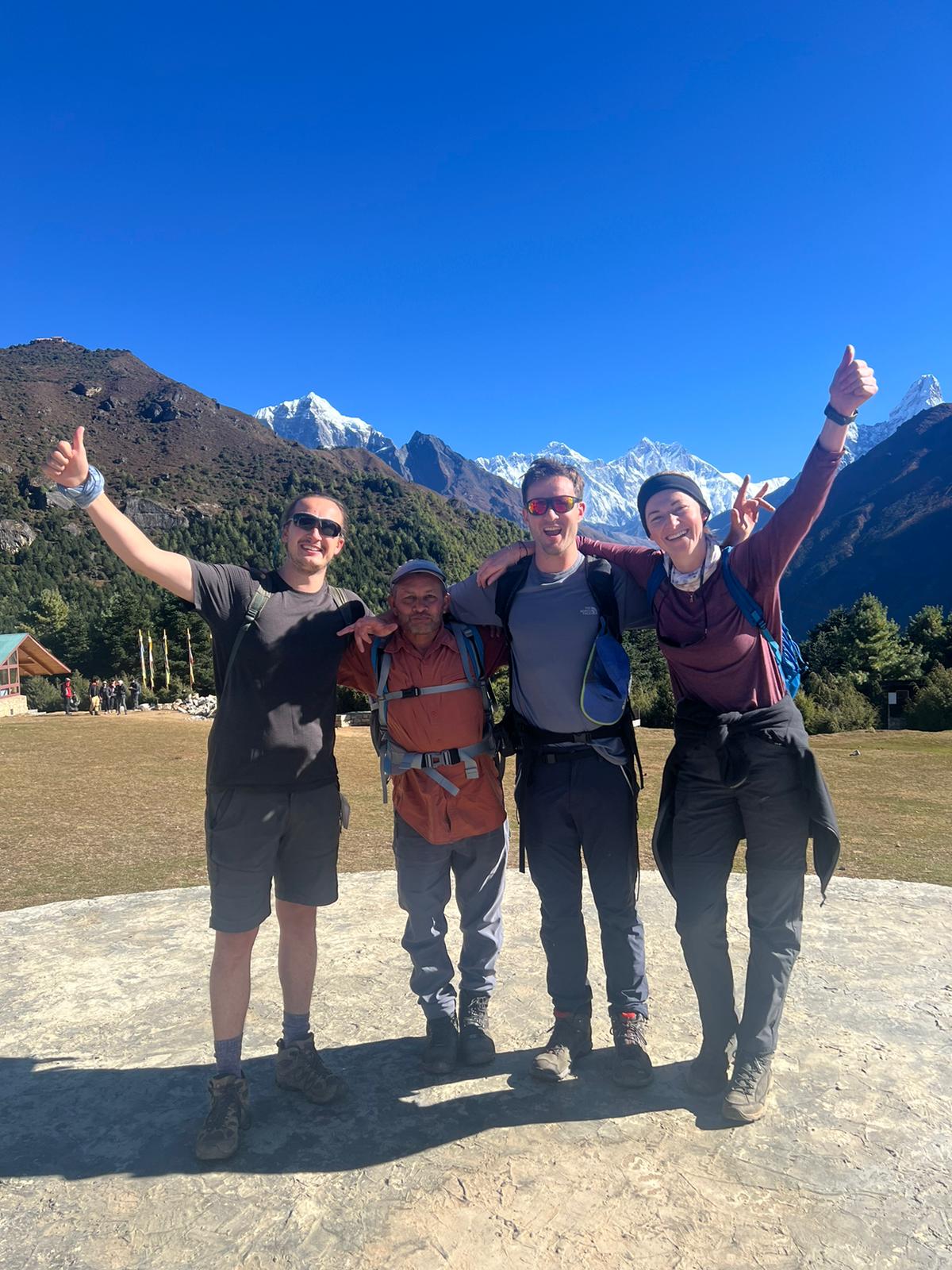 Ama Dablam Base Camp & Gokyo Trek trek photo 5