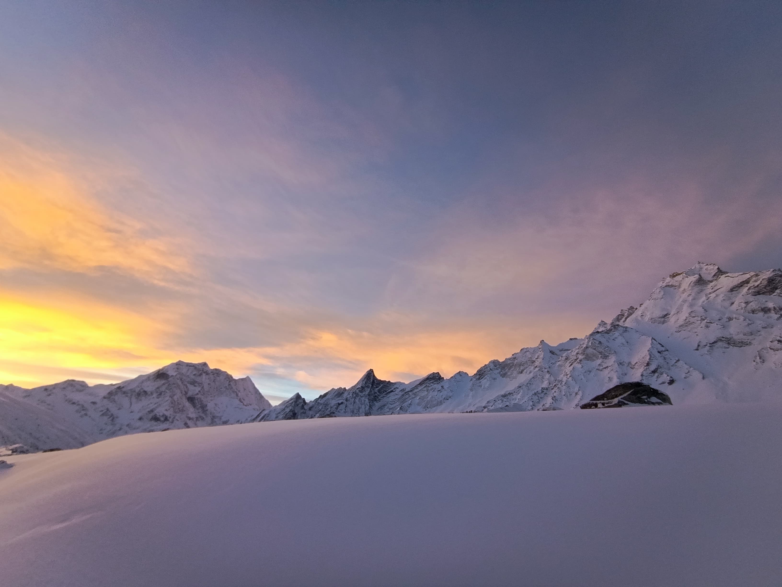 Manaslu Circuit Trek (16 days) trek photo 6